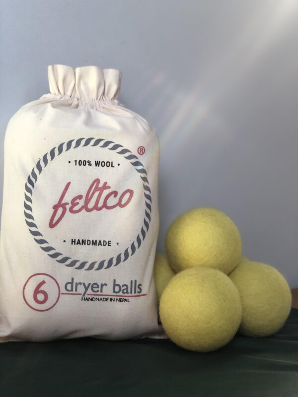 YELLOW WOOL DRYER BALLS